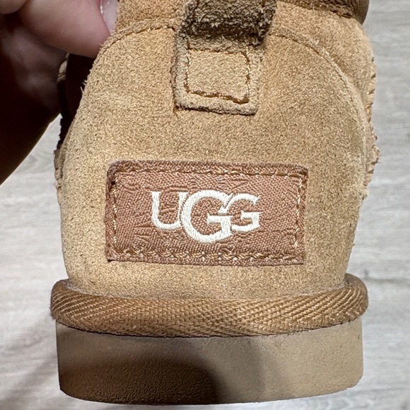 UGG Classic Ultra Mini chestnut ankle boots US size 5 - Picture 5 of 7